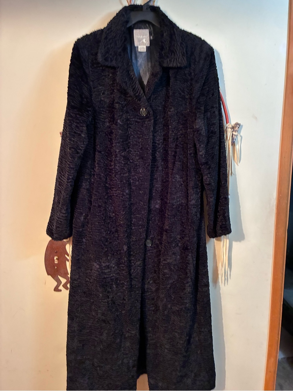Long Faux Fur shearling Women's Coat . Gorgeous with jeans and boots or a dress